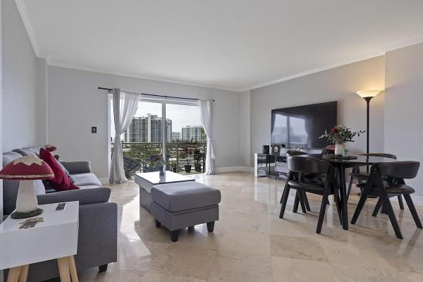 Lauderdale Tower, 2900 NE 30th St #J-8, Fort Lauderdale, Florida 33306, image 2
