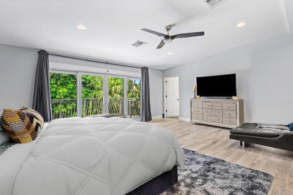 Spanish River Land, 811 SE 31st St, Boca Raton, Florida 33432, image 2
