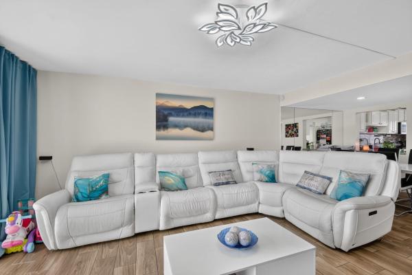 The Tennis Club Of Palm Beach, 2786 Tennis Club Dr #407, West Palm Beach, Florida 33417, image 2