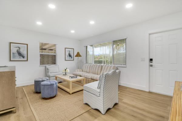 Lake Park Manor, 2516 Lorraine Ct, North Palm Beach, Florida 33403, image 3