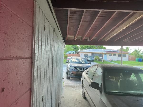 Sierra, 110 NW 193rd St, Miami Gardens, Florida 33169, image 1