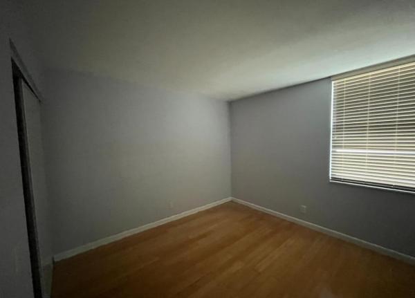 Lake Emerald, 114 Lake Emerald Dr #401, Oakland Park, Florida 33309, image 2