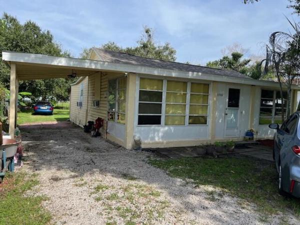 Fairlawn, 1702 S 31st St, Fort Pierce, Florida 34947, image 1