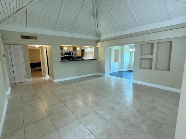 The Woodlands, 5107 Bayberry Ln, Tamarac, Florida 33319, image 2