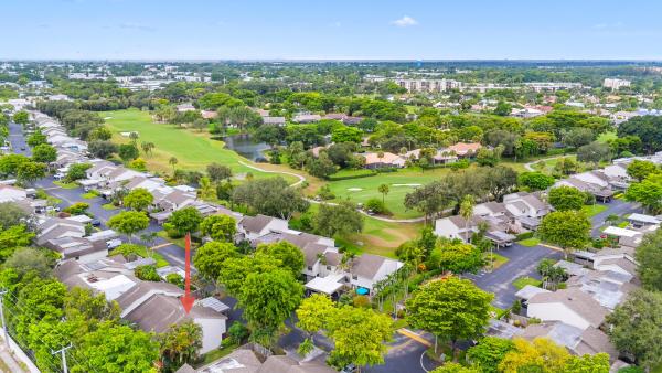 Wildwood Of Deer Creek, 534 Deer Creek Wildwood Ln E, Deerfield Beach, Florida 33442, image 2