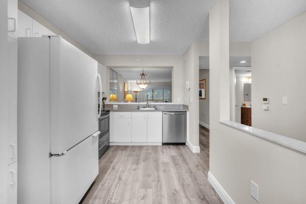 Weldon, 9560 Weldon Cir #J210, Tamarac, Florida 33321, image 2