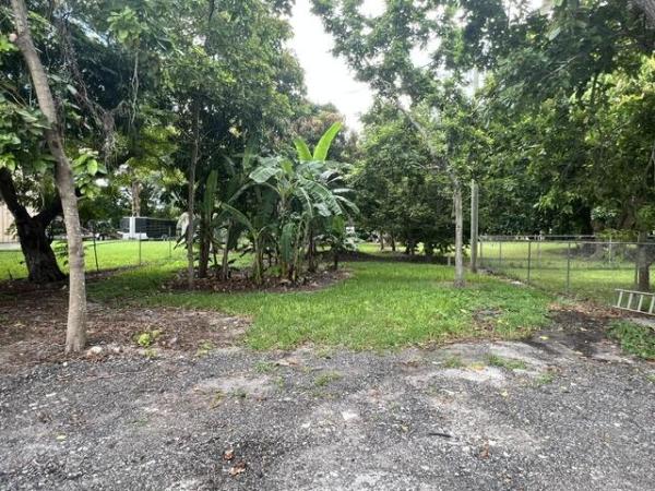 Pahokee No HOA, 1789 Bacom Point Rd, Pahokee, Florida 33476, image 1