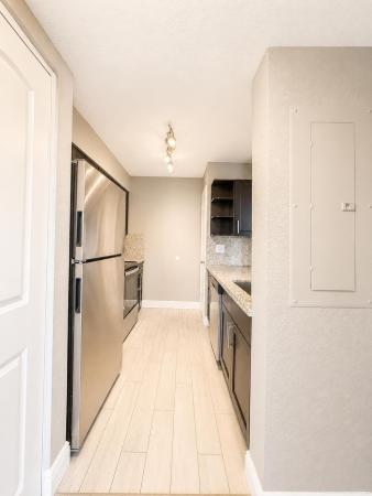 LakeView Club, 2831 N Oakland Forest Dr #101, Oakland Park, Florida 33309, image 3