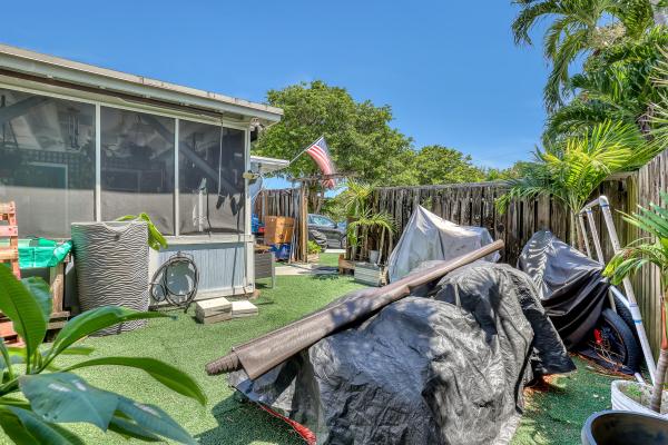 Lantana Heights, 937 W Duval St, Lantana, Florida 33462, image 3