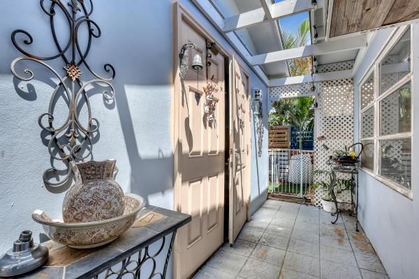 Lantana Heights, 937 W Duval St, Lantana, Florida 33462, image 2