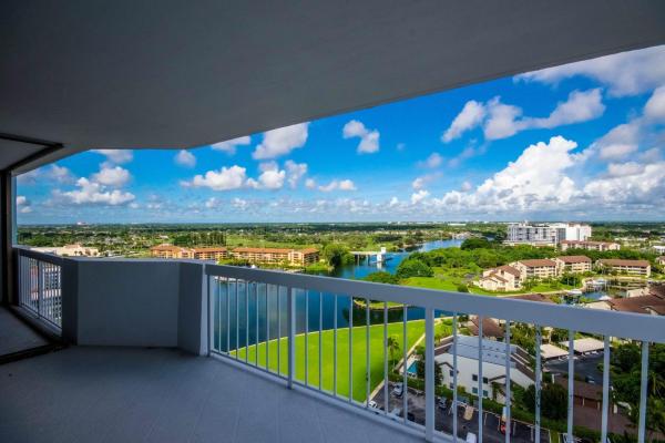 Old Port Cove Tower West, 123 Lakeshore Dr #1945, North Palm Beach, Florida 33408, image 1