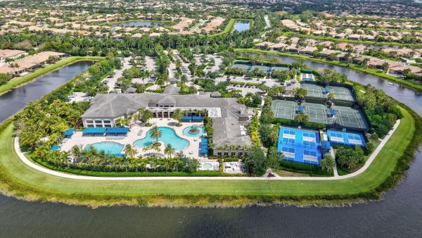 Valencia Cove, 11584 Dawson Range Rd, Boynton Beach, Florida 33473, image 2