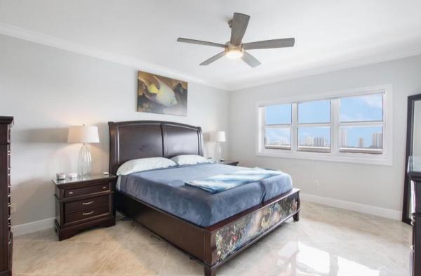 Marina Grande Club & Residences, 2640 Lake Shore Dr #2311, Riviera Beach, Florida 33404, image 3
