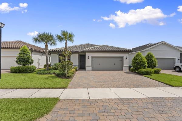 535 SE Villandry Way, Port St. Lucie, Florida 34984, image 2