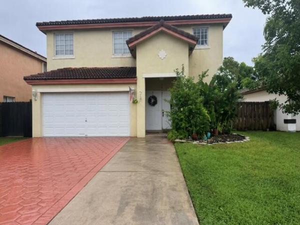 7844 NW 194th St, Hialeah, Florida 33015, image 1
