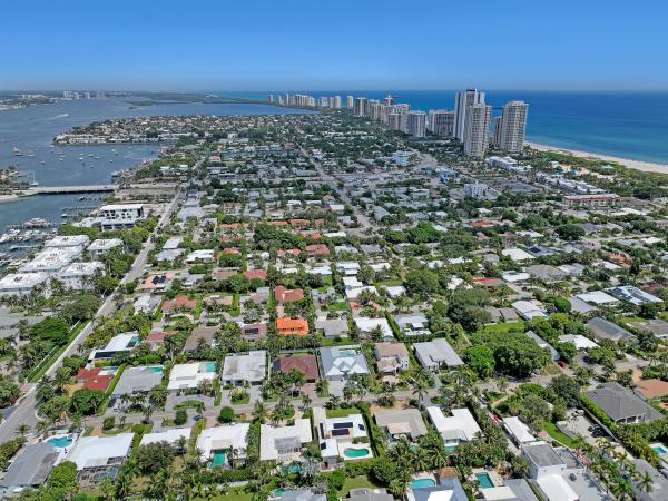 Palm Beach Shores Residential, 306 Cascade Ln, Palm Beach Shores, Florida 33404, image 1