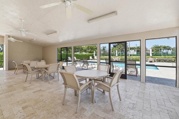 Wedgewood Estates, 8555 Eagle Run Dr, Boca Raton, Florida 33434, image 1