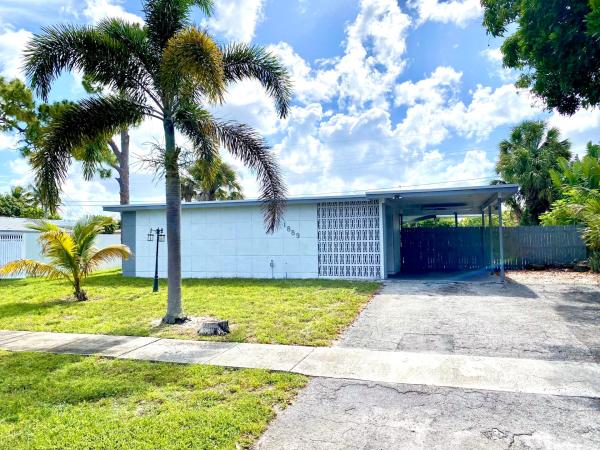 3034 2nd St, Fort Myers, Florida 33916, image 1