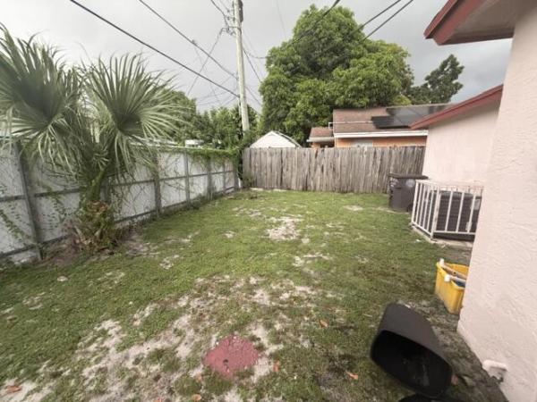 Tamarind Park, 1037 17th St, West Palm Beach, Florida 33407, image 1