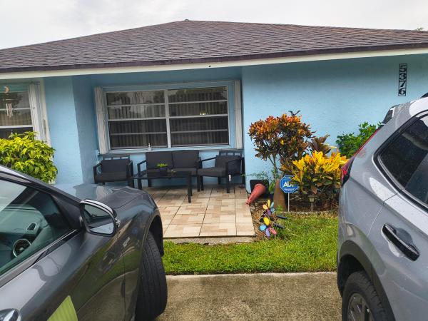 Summit Run, 5376 Gene Cir, West Palm Beach, Florida 33415, image 2