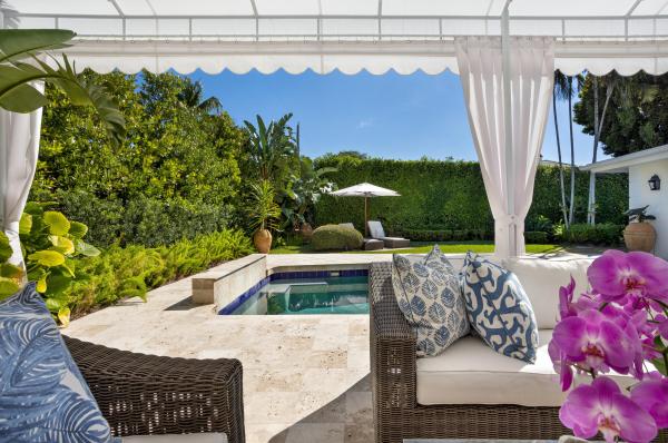 Dodge Estates, 265 Sandpiper Dr, Palm Beach, Florida 33480, image 2
