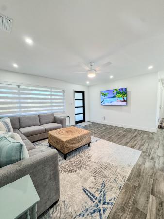Penn Park, 415 Pittsburgh Dr, Jupiter, Florida 33458, image 1