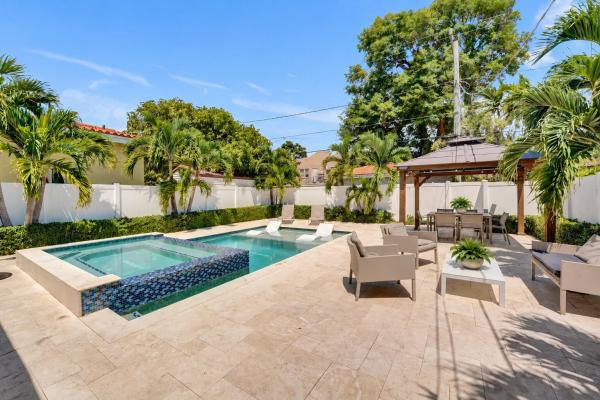 Hollywood Lakes, 1535 Hollywood Blvd, Hollywood, Florida 33020, image 3