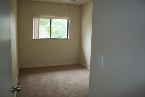 Sunblest Townhomes, 4733 NW 90th Ave, Sunrise, Florida 33351, image 3