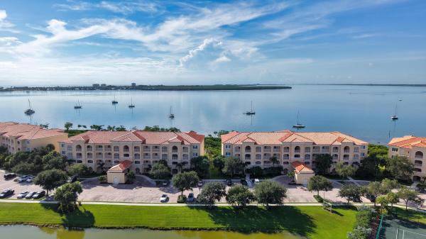 Harbour Isle West, 26 Harbour Isle Dr #102, Fort Pierce, Florida 34949, image 3