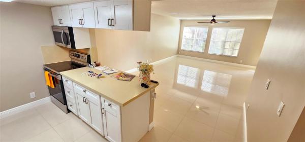 Addison Pointe, 6339 La Costa Dr #H, Boca Raton, Florida 33433, image 2