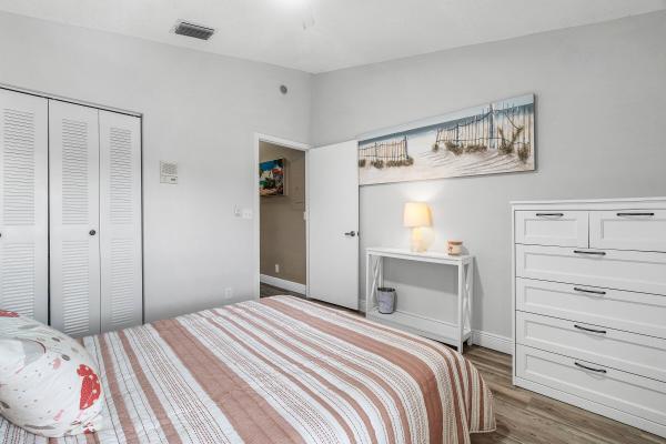 9729 Sills Dr E #201, Boynton Beach, Florida 33437, image 2