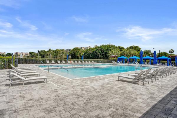 Avalon Trails, 15018 Three Ponds Trl, Delray Beach, Florida 33446, image 2