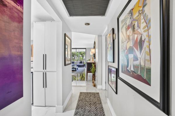 Colony Point, 1000 Colony Point Cir #108, Pembroke Pines, Florida 33026, image 1