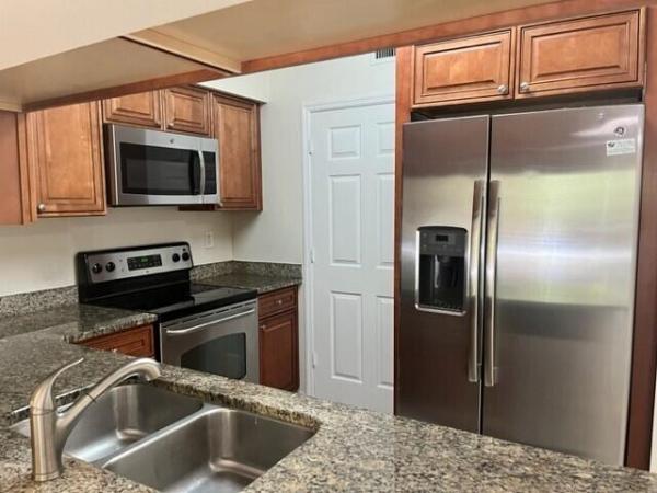 6410 Emerald Dunes Dr #204, West Palm Beach, Florida 33411, image 1