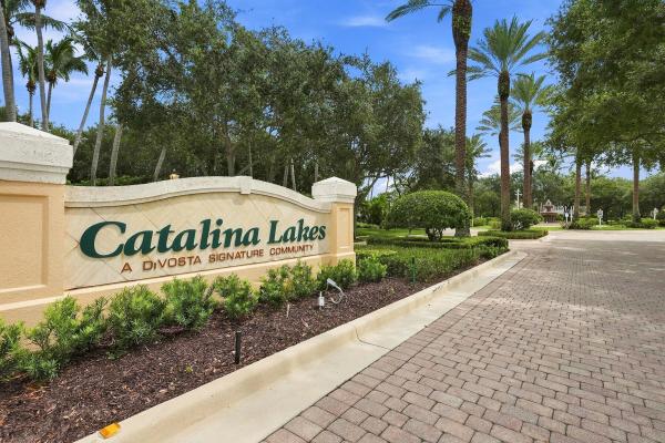 Catalina Lakes, 337 Salinas Dr, Palm Beach Gardens, Florida 33410, image 2