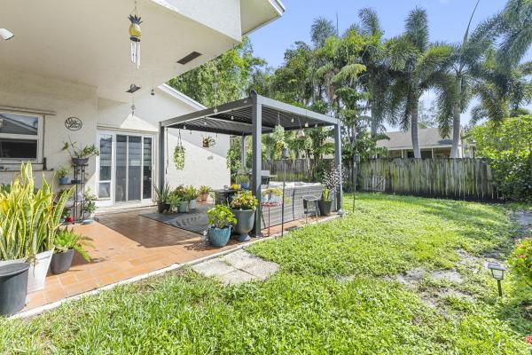 Parkwood Homes, 5318 NW 93rd Ave, Sunrise, Florida 33351, image 1