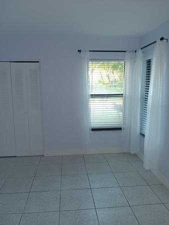 The Villas Of Waterberry, 10953 Hidden Lake Pl, Boca Raton, Florida 33498, image 2