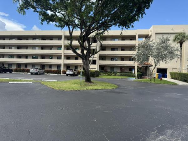 3154 Via Poinciana #115, Lake Worth, Florida 33467, image 1