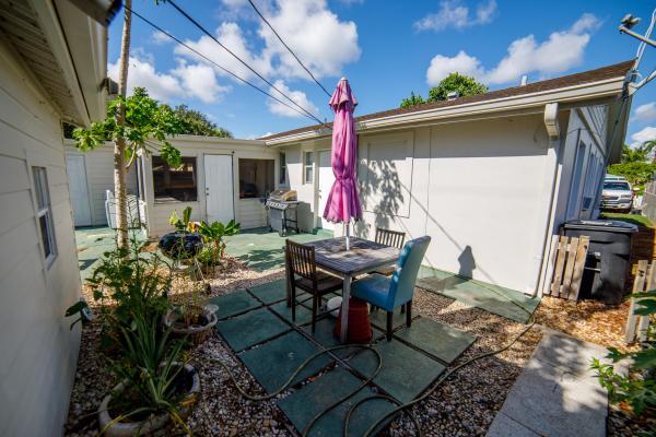 Lake Worth Town, 826 S M St, Lake Worth Beach, Florida 33460, image 1