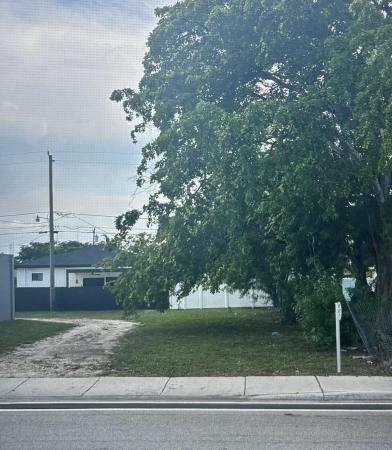Washington Park Hallandale, 6501 Pembroke Rd, Hollywood, Florida 33023, image 2