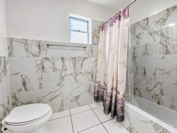College, 727 SW 5th St, Dania Beach, Florida 33004, image 1