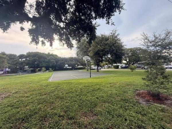 Laurel Hills, 520 NW 7th St, Boynton Beach, Florida 33426, image 3