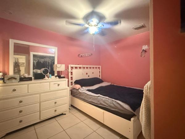 Laurel Hills, 520 NW 7th St, Boynton Beach, Florida 33426, image 1