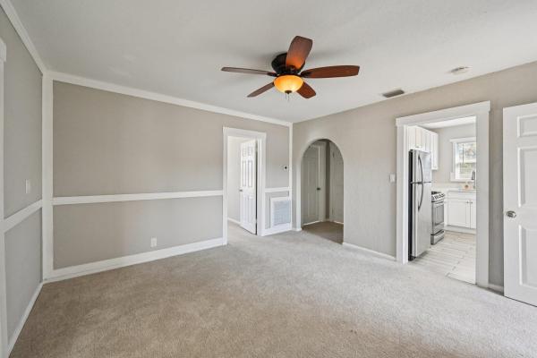 Bunker Hill, 924 Mcintosh St, West Palm Beach, Florida 33405, image 2