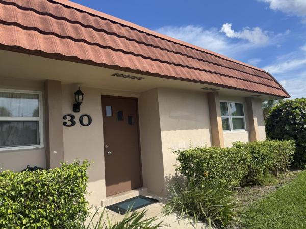 5725 Fernley Dr E #30, West Palm Beach, Florida 33415, image 3