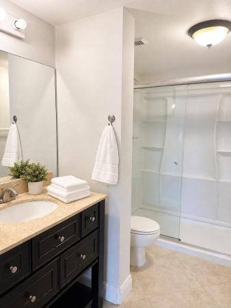 6716 Palmetto Cir S #202, Boca Raton, Florida 33433, image 1