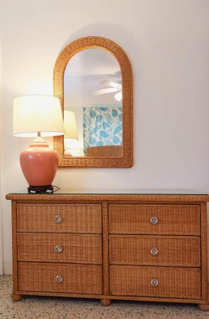 Beachway Manor, 2355 NE 4th St, Pompano Beach, Florida 33062, image 1