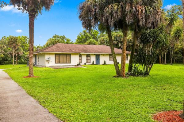 Loxahatchee Groves Residential, 12871 Compton Rd, Loxahatchee Groves, Florida 33470, image 2