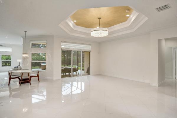 Valencia Cove, 8202 Alpine Ridge Rd, Boynton Beach, Florida 33473, image 1