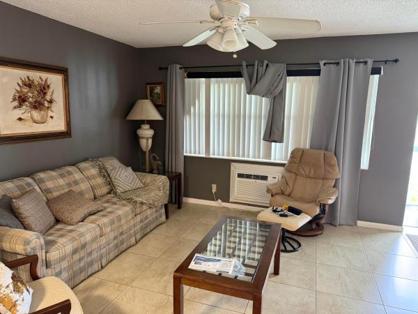 15 Chatham A, West Palm Beach, Florida 33417, image 1